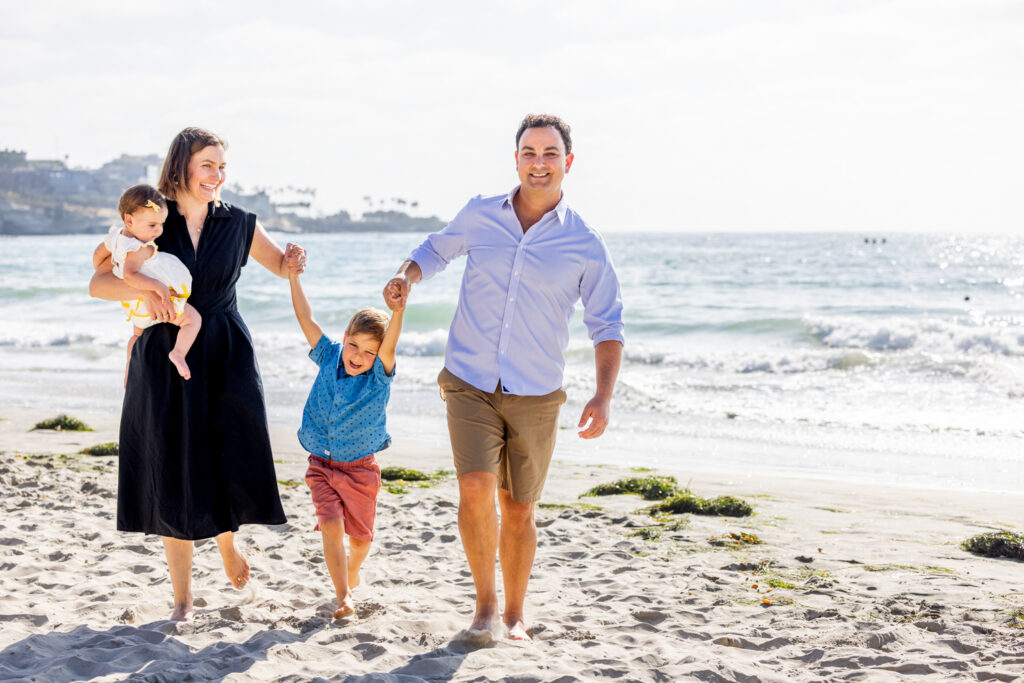 A La Jolla Beach Photographer Captures a First Birthday (No “Photo Shoot” Required) san diego family photographer 8